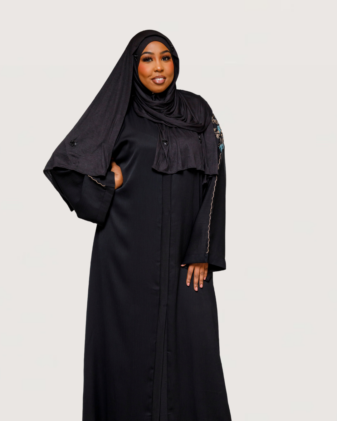 By Naima Chaab | Abaya Seafarer