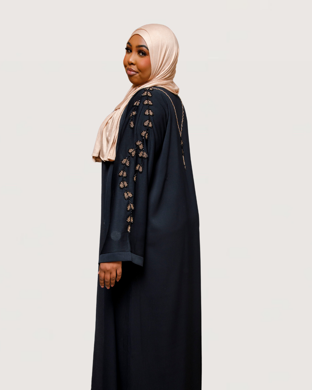 By Naima Chaab | Abaya Sable Serenity