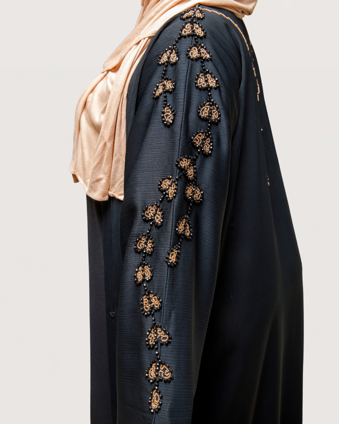 By Naima Chaab | Abaya Sable Serenity