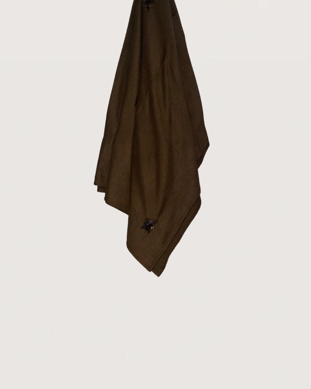 By Naima Chaab | Deep oak NC Premium Jersey Scarves
